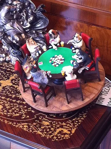 Dogs Playing Poker statuette by J'Roo, on Flickr