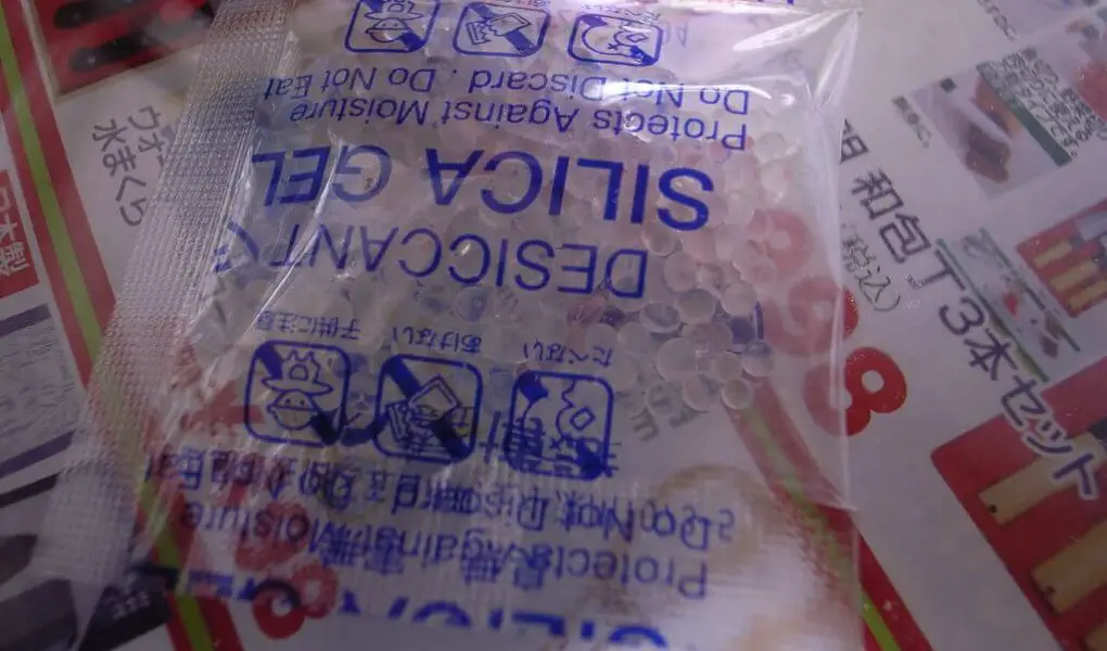 Silica Gel Packets: Are They Poisonous or Dangerous if Swallowed?